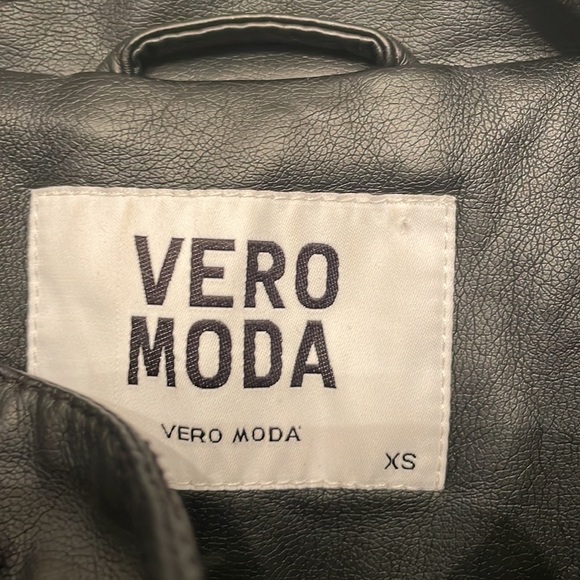 VERO MODA VEGAN LEATHER JACKET - Picture 5 of 9